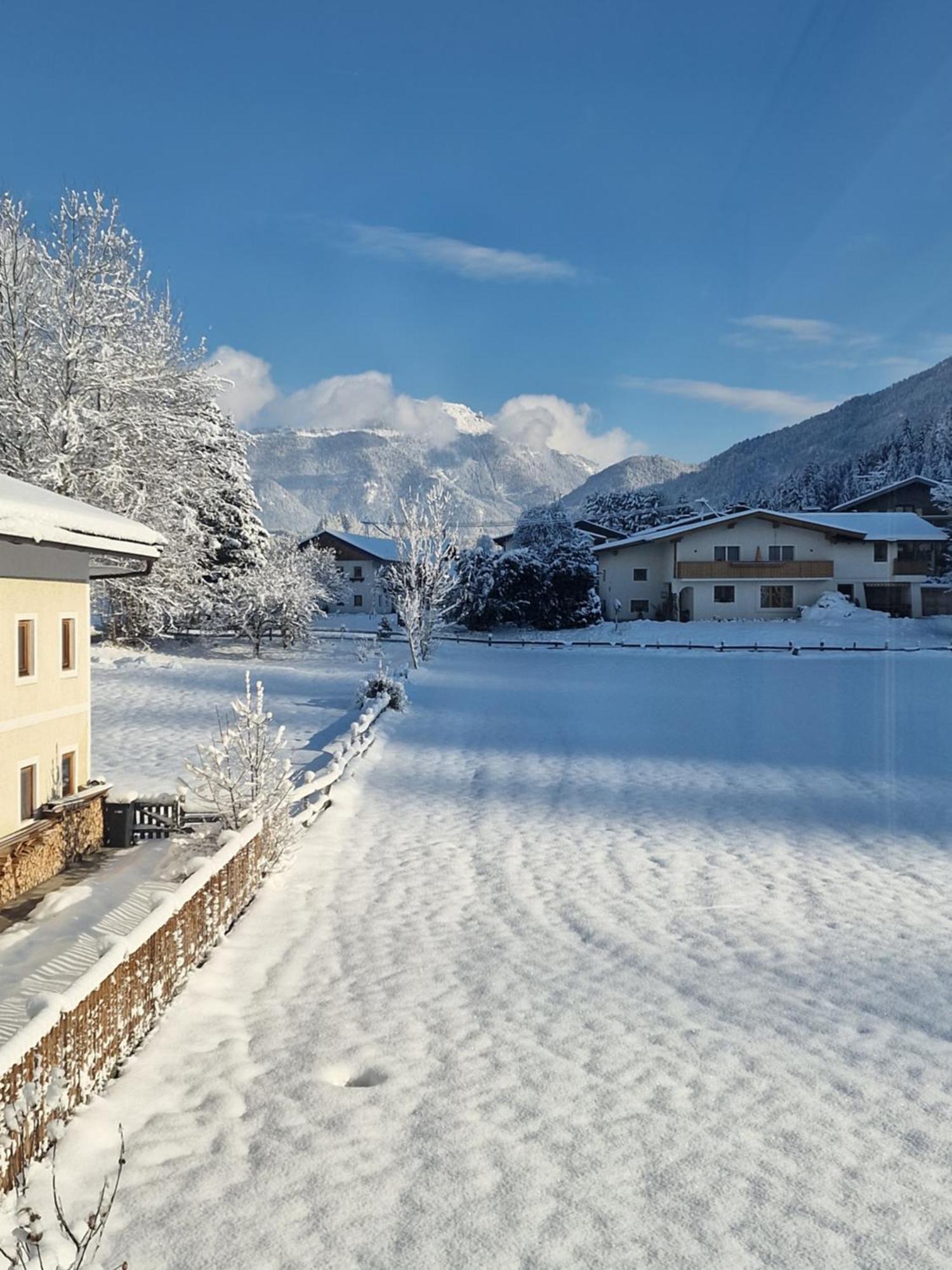 Appartementhaus Huettenberger แอร์พเฟนดอร์ฟ ภายนอก รูปภาพ